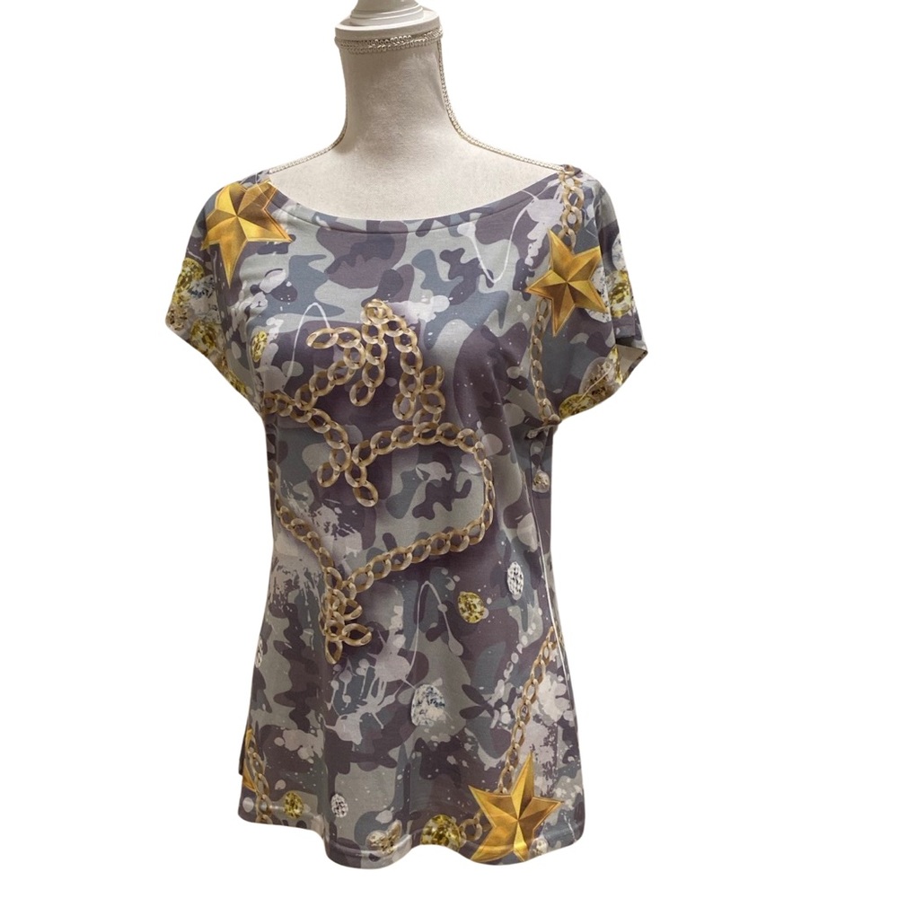 NWT Beautiful Italian t-shirt.  Medium